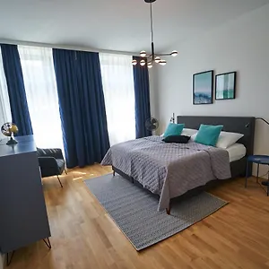 Trendy 2 Zentral Gelegen Viena
